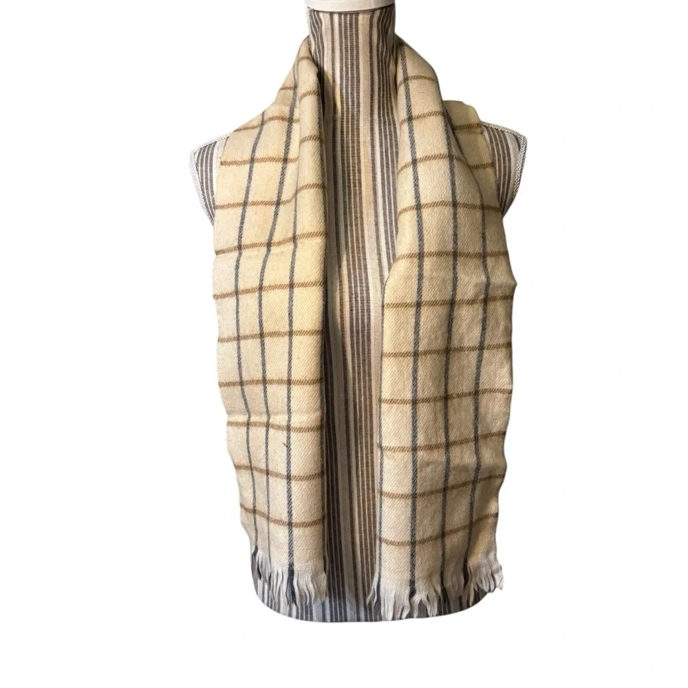 Vintage Liz Claiborne Scarf 100% Wool Cream Beige and Gray Plaid Fringe